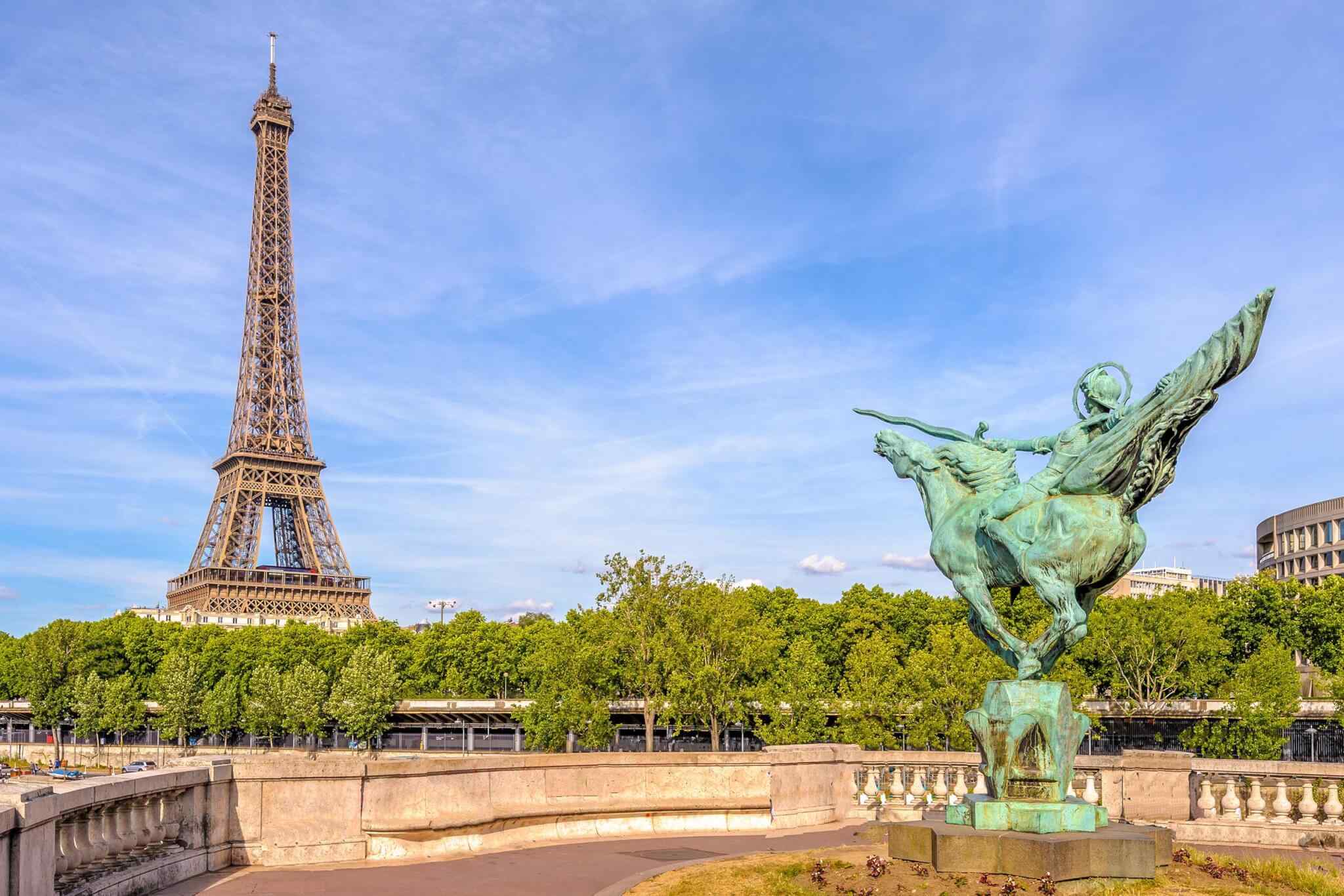 tour-paris-06