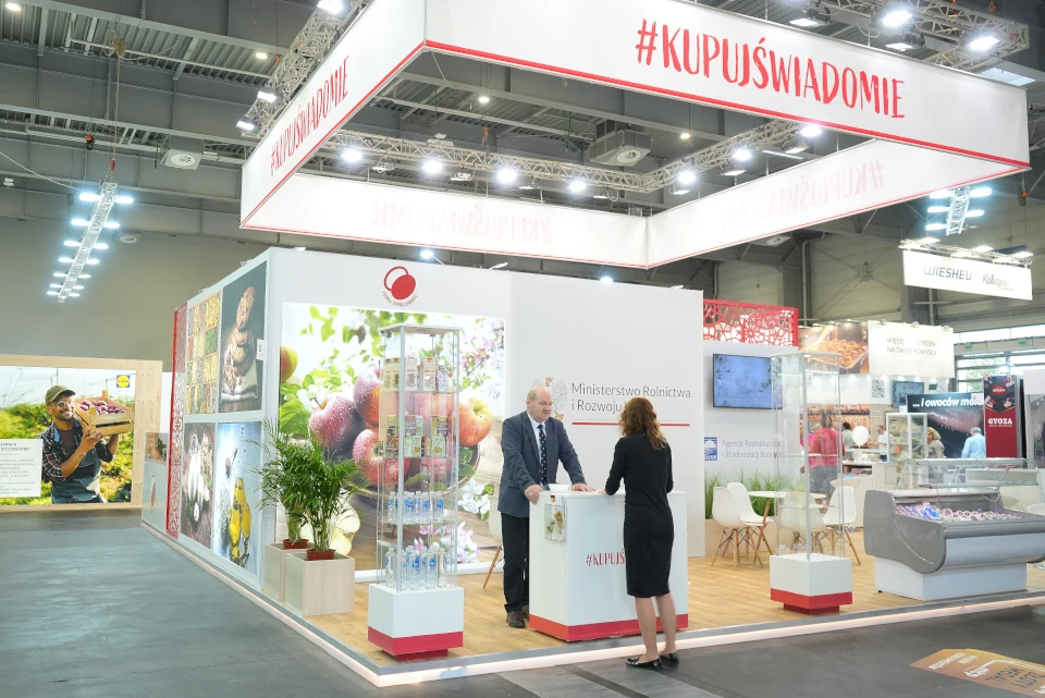 https://karotensm.pl/wp-content/uploads/2025/01/targi-5.webp